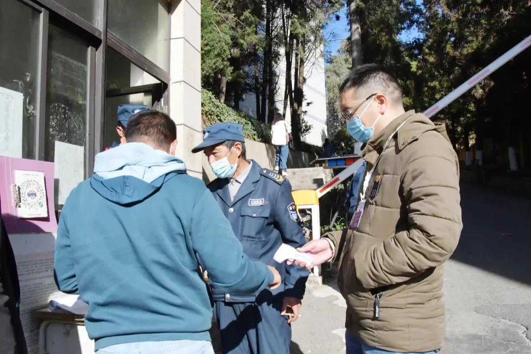 优秀教师访谈 | 平凡岗位 绽放风采——孔维特
