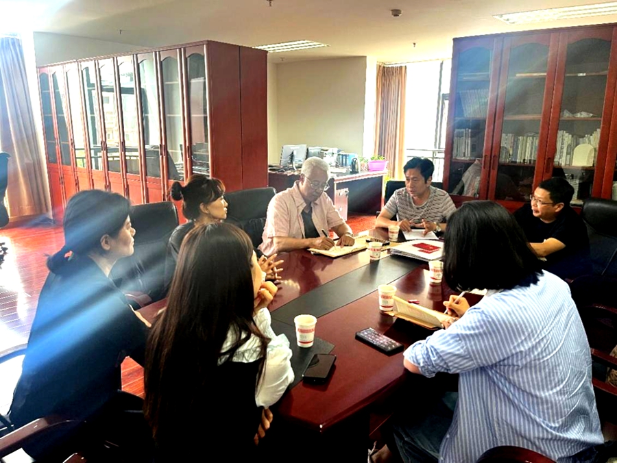 昆明文理学院携手云南省作家协会合作共建作家驻校工作站