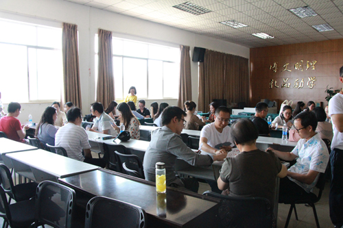 云南师范大学文理学院举行第六届 教职工棋牌赛活动