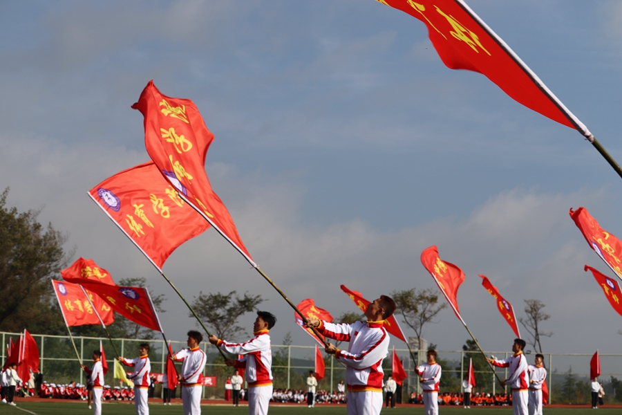 1637568730918882.jpg 2逐梦扬威.JPG