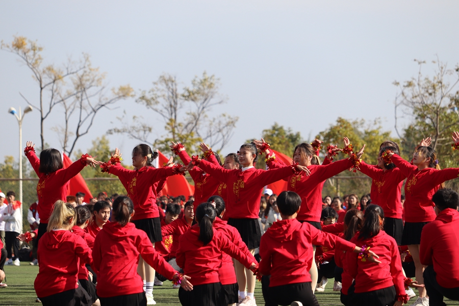 1637568913899450.jpg 9相亲相爱 (2).jpg